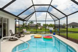 Waterfront House w/ Heated Pool & Pet-Friendly - Image 2