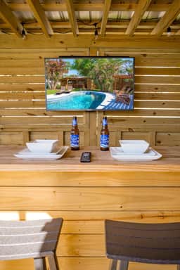 Tropical Escape w/ Heated Pool, Bar & Pet-Friendly - Image 3