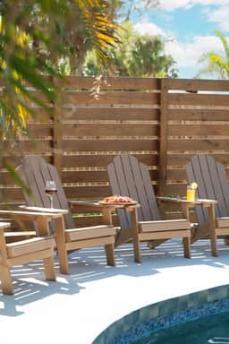 Tropical Escape w/ Heated Pool, Bar & Pet-Friendly - Image 4