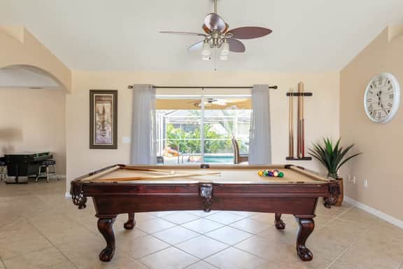 Heated Pool House w/ Game Room, Near Englewood - Image 4